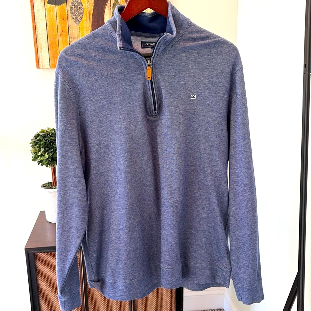 Men’s Crown & Ivy Pull over